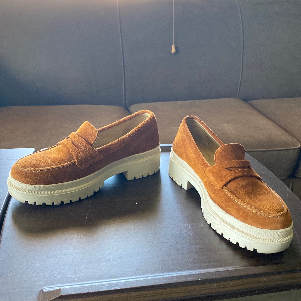 Portland leather co. Suede lug sole loafer - Picture 3 of 5